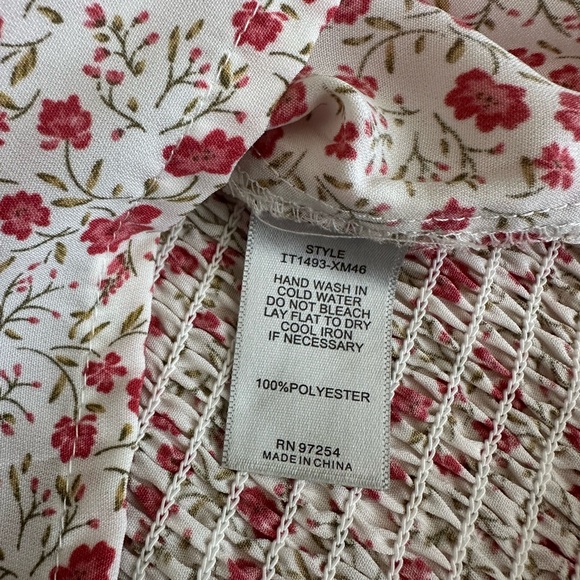 Heart-shaped Top - Picture 4 of 5